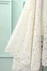 Afbeelding in Gallery-weergave laden, Witte kanten asymmetrishe jurk