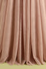 Afbeelding in Gallery-weergave laden, Roze galajurk met spaghettibandjes en split aan de voorkant