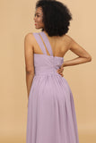 Lila Chiffon One Shoulder Bruidsmeisjes Jurk met Ruches