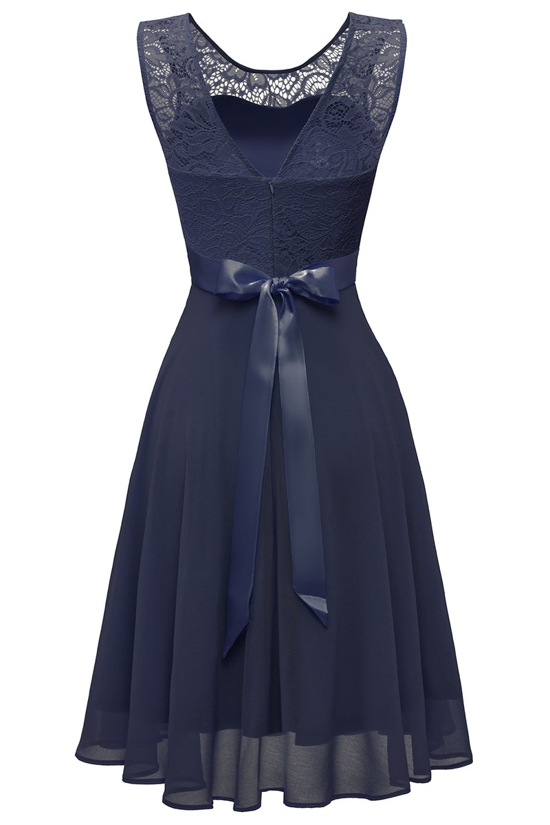 Afbeelding in Gallery-weergave laden, Blush ronde hals kant jurk met open rug