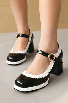 Zwarte schoenen met ronde teen en verstelbare riem