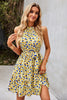Afbeelding in Gallery-weergave laden, Halter hals bloem bloemen bedrukte roze zomerjurk