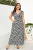 Afbeelding in Gallery-weergave laden, Plus Size Zwarte Geometrie Bedrukte Maxi Zomerjurk