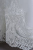Afbeelding in Gallery-weergave laden, Witte pailletten kant A Line meisjes jurken met strik