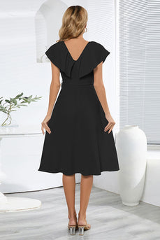 V-hals mouwloze zwarte casual jurk met ruches