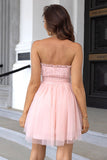 Roze Strapless A Line Tule Korte Homecoming Jurk