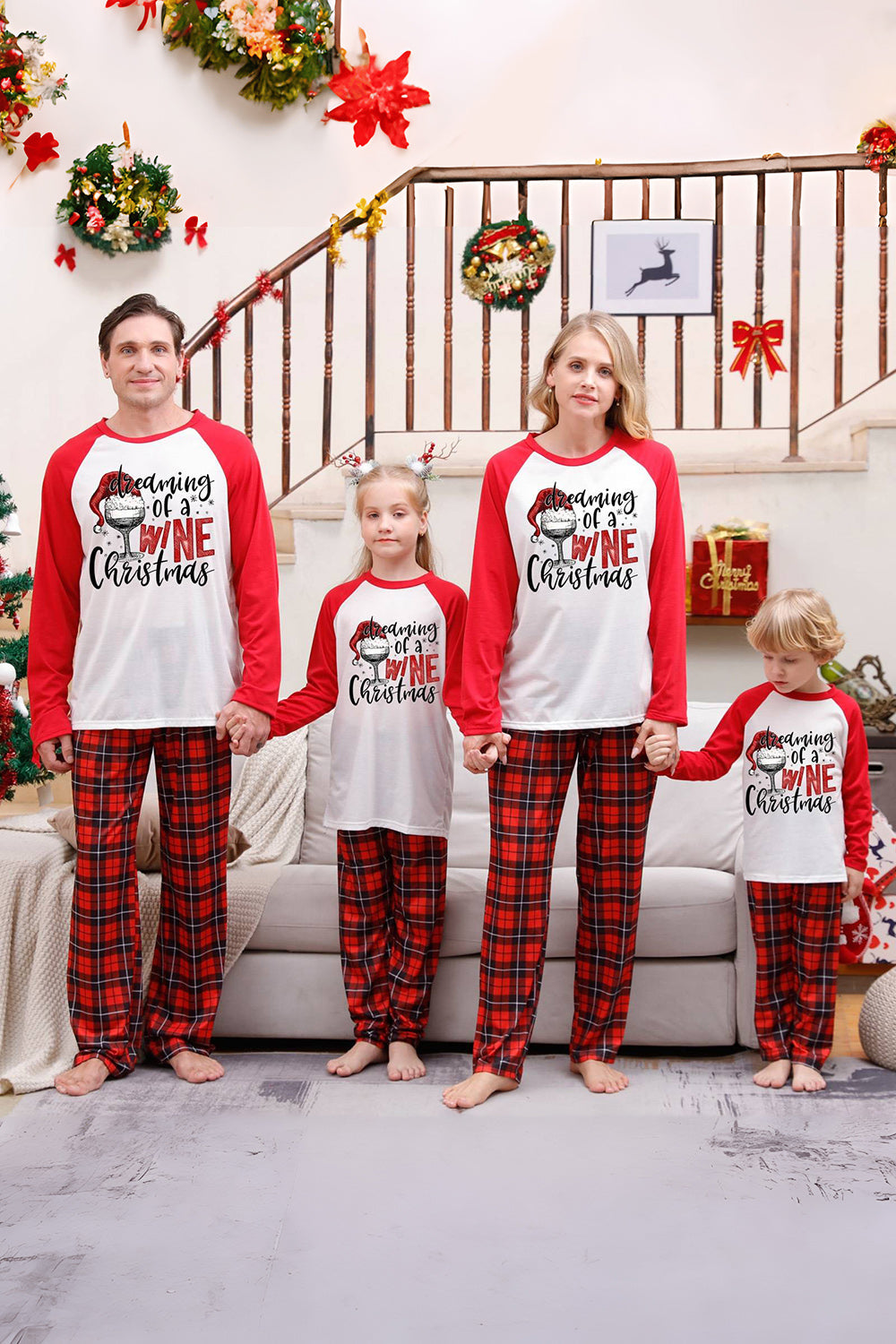 Rode geruite bijpassende familie kerst pyjama sets