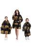 Afbeelding in Gallery-weergave laden, Zwarte aardbei familie bijpassende flanel oversized draagbare hoodie deken sweatshirt
