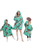 Zwarte aardbei familie bijpassende flanel oversized draagbare hoodie deken sweatshirt