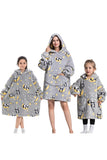 Zwarte aardbei familie bijpassende flanel oversized draagbare hoodie deken sweatshirt