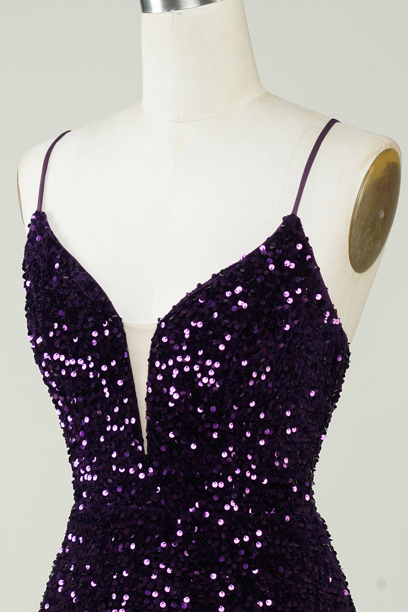 Afbeelding in Gallery-weergave laden, Sprankelende paarse pailletten rugloze strakke korte homecoming jurk met split