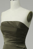 Groene Strapless Satin Galajurk met Spleet