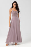 Certificably Chic A Line Spaghetti Straps Dusty Pink Lange Bruidsmeisje Jurk met Kralen