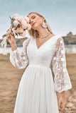 Een lijn V hals ivoor chiffon veeg trein Boho trouwjurk met kant