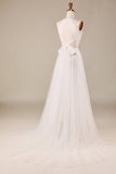 Charmante A Line Halter Halter Ivory Open Back Tulle Sweep Train Trouwjurk met Kant