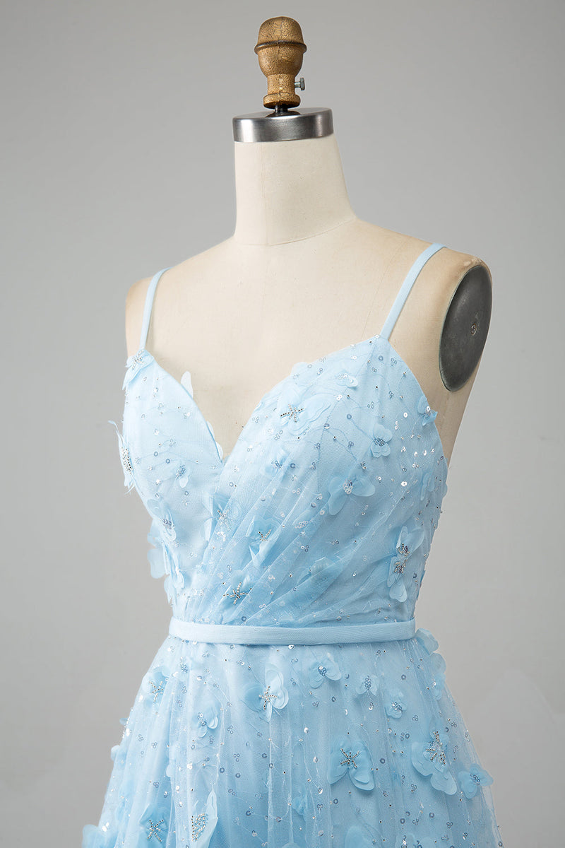 Afbeelding in Gallery-weergave laden, Hemelsblauwe A Line Spaghetti bandjes sprankelende kralen Prom jurk met 3D vlinders