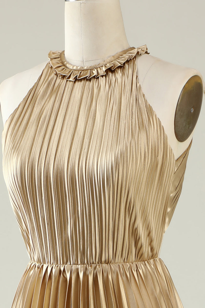 Afbeelding in Gallery-weergave laden, Halter hals gouden geplooide lange bruidsmeisjesjurk