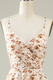 Witte Bloemen Boho Bruidsmeisjesjurk met Ruches