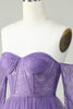 Afbeelding in Gallery-weergave laden, Een lijn off the shoulder paars korset homecoming jurk met lange mouwen