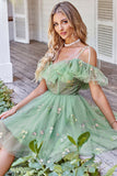 Off the Shoulder Ruffles Tule Homecoming Jurk met Borduurwerk