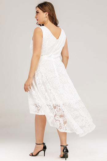 Witte kanten asymmetrische grote maat jurk