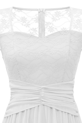 Elegante witte lange kanten jurk met cap mouwen